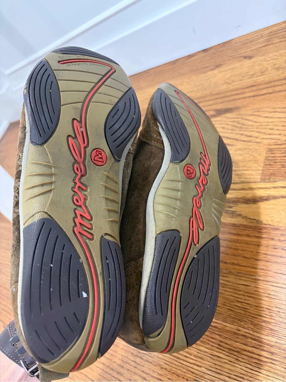 Merrell Barrado Brown Suede Leather Performance Footwear (10) - Picture 6 of 7